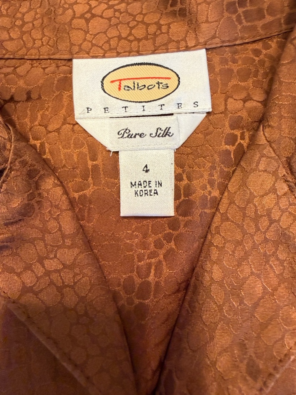 Talbots Petites Vintage 100% silk blouse Size 4 - Picture 2 of 5